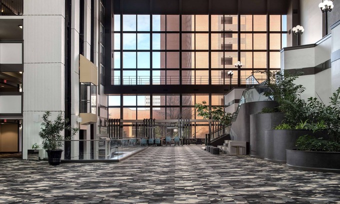 Winston - Salem Hotel | Embassy Suites Hotel Winston-Salem