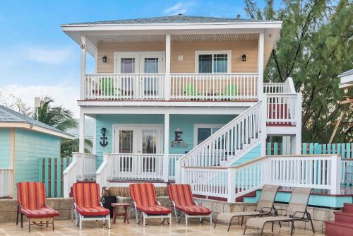 Staniel Cay Hotel | EMBRACE Resort