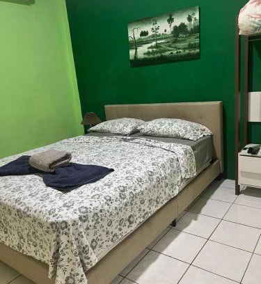 Georgetown Apartment | EMERALD APARTMENTS INC
