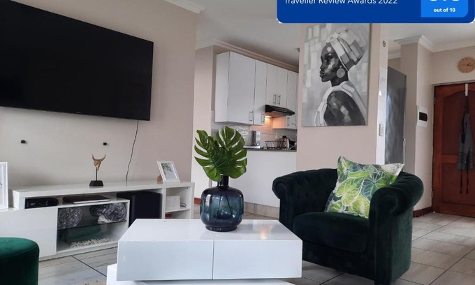 Equestria Apartment | Emerald Cloud