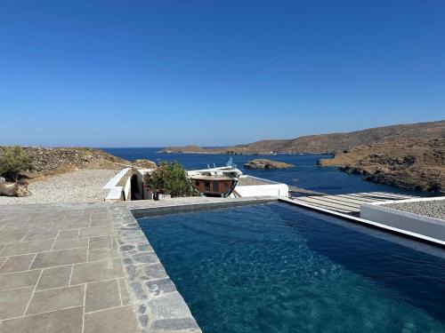 Kithnos House | Emerald