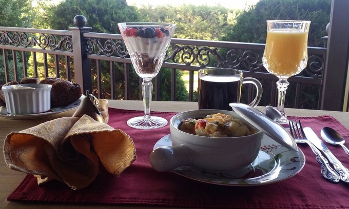 Rapid City Bed & Breakfast | Emerald Hills B&B