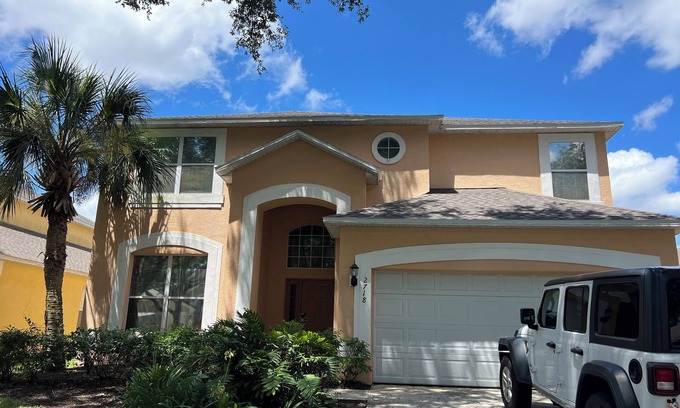 West Kissimmee House | Emeralds family getaways