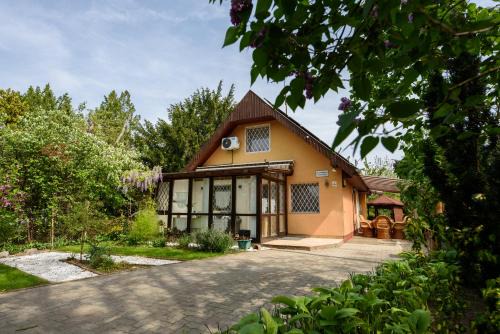 Rackeve Apartment | Emili Apartman Ráckeve