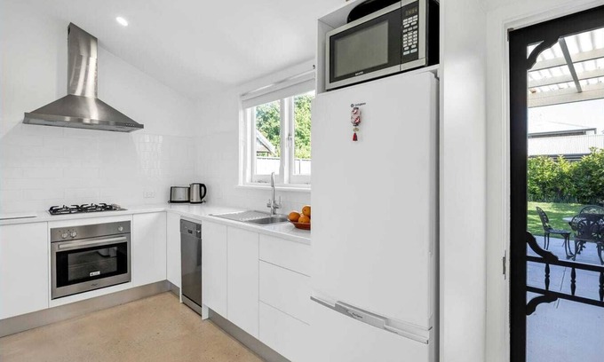 Mile End House | Emilias' Place - Mile End - City Fringe
