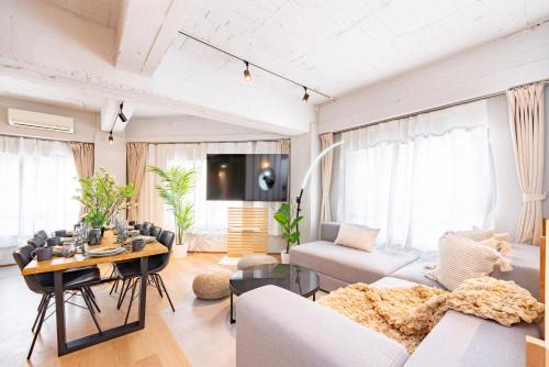 Minamiotsuka Apartment | Eminaz Minami Otsuka 2F