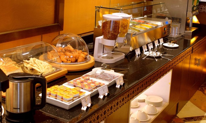 Al Qusais Apartment | Emirates Stars Hotel Apartments Dubai