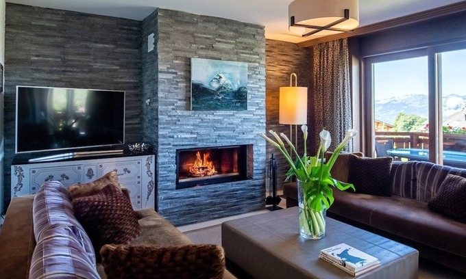 Villars-sur-Ollon Condo | Emplacement de Choix pour 16 | Wi-Fi Gratuit + Spa