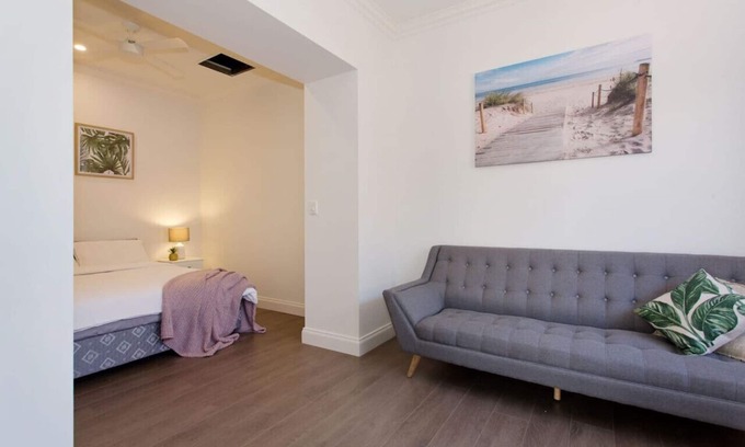 White Gum Valley Apartment | Emu at White Gum Lodge