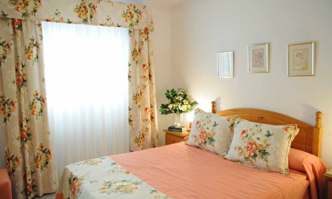 Vecindario Apartment | EmyCanarias Holiday Homes Apartment