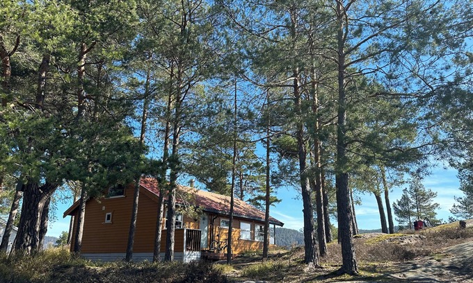 Svelvik Cabin | En fredelig flukt til en paradisisk utsikt! sover 8