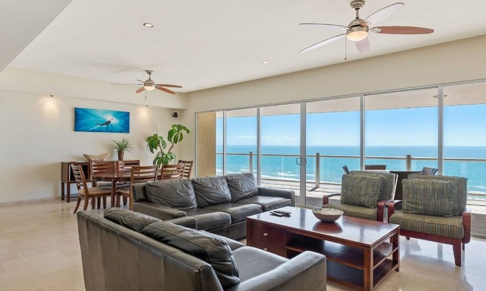 Puerto Penasco Condo | Encanto Living 1101 by Kivoya