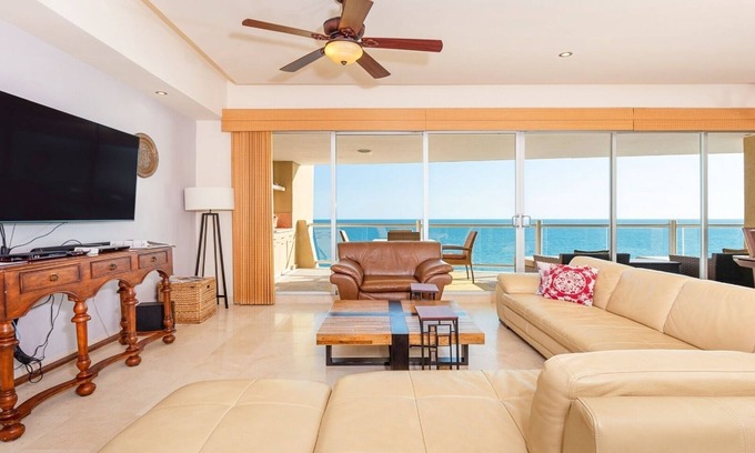 Puerto Penasco Condo | Encanto Living 1104 by Kivoya