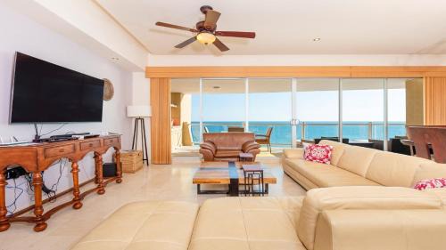 Puerto Penasco Apartment | Encanto Living 1104 by Kivoya