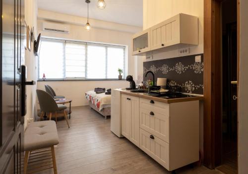 City Center Apartment | Encanto room