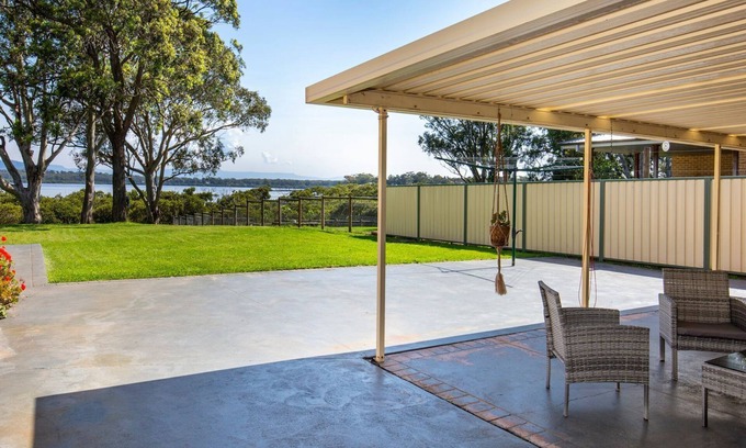 Culburra Beach House | Enchante` - Pet Friendly - Absolute Waterfront - Fireplace
