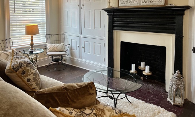 Bolivar Apartment | Enchanting 1-bedroom apt. Perfect central location