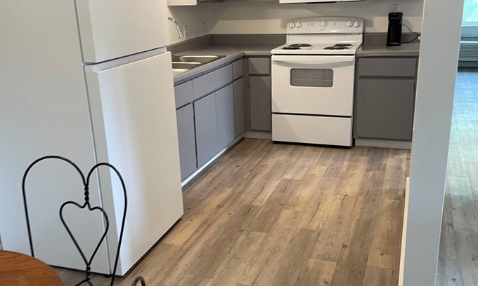 Marble Hill Apartment | Enchanting 2-bedroom apartment with AC in Marble Hill