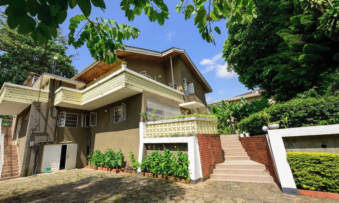 Arusha Bed & Breakfast | Enchanting bed & breakfast with WiFi in Arusha