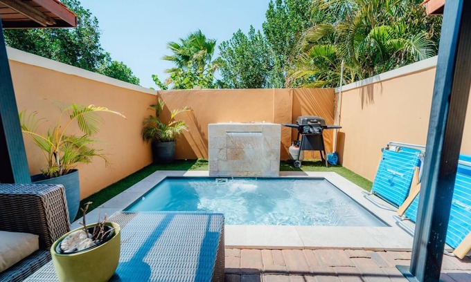 Gold Coast House | Enchanting Home in Gated Community Aruba