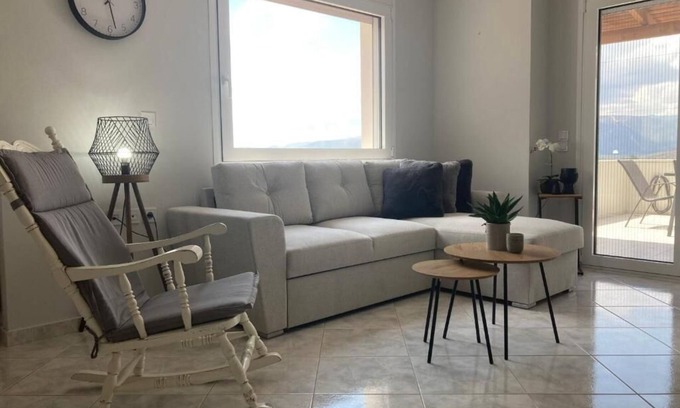 Mykines Apartment | Enchanting Mycenae - Your Greek holiday retreat!