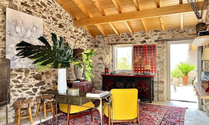 Penacova House | Enchanting rustic escape with romantic vibes