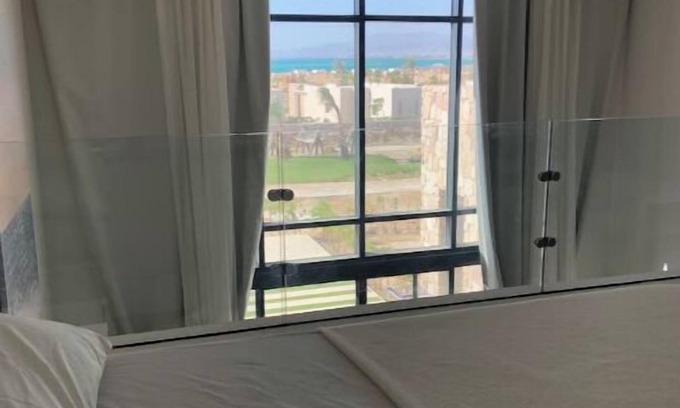 Soma Bay Ski Chalet | Enchanting Seaview 2 BR Loft in Mesca, Somabay