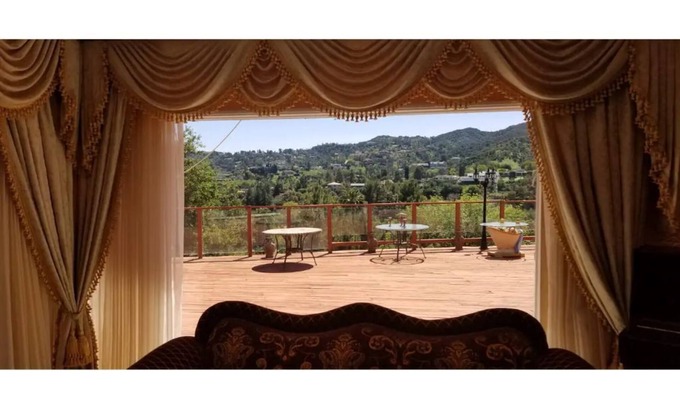 Encino House | Encino Hills Luxury Villa with Gorgeous View