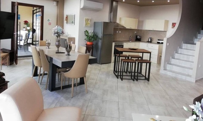 Palaio Tsifliki Apartment | Endless Blue/Luxury Apartment
