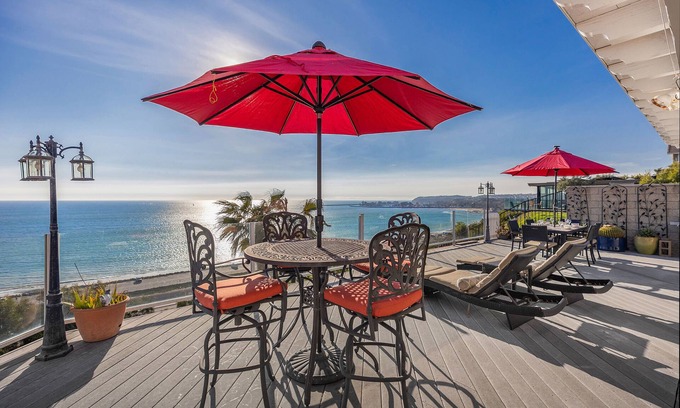 Capistrano Beach House | Endless Horizon on the Bluff