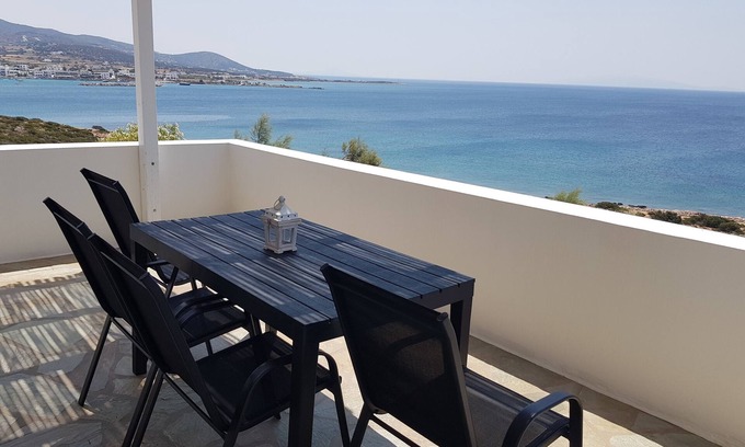 Paros Apartment | Endless Seaview