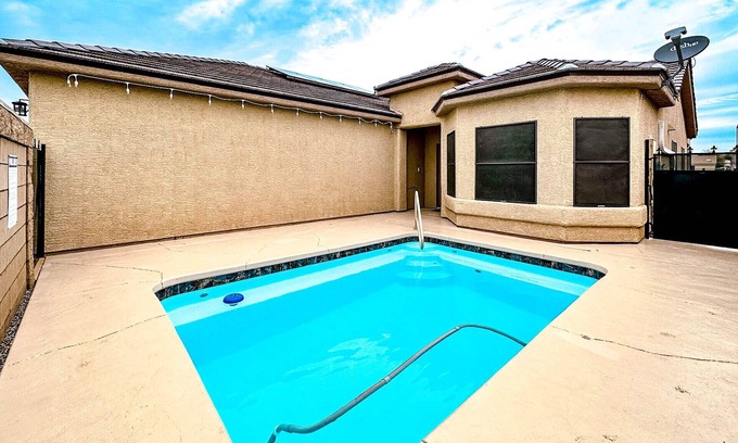 Fort Mohave House | Endless Summer