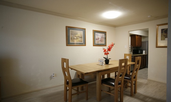 Spring Branch West House | Energy Corridor/City Centre/Memorial/Galleria/Galleria Mall