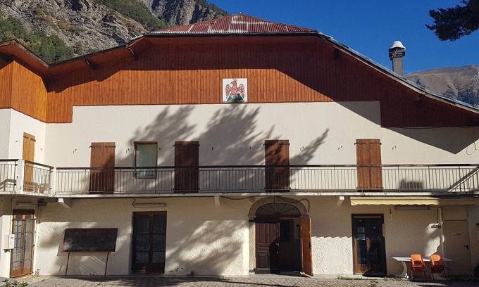 La Condamine-Chatelard Ski Chalet | Enfance Populaire Holiday Center in Nice