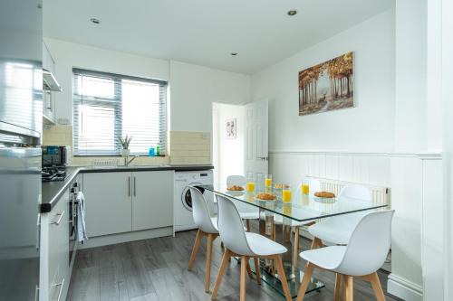 Wyken House | Enfield House