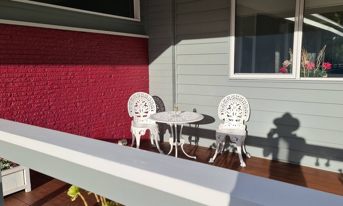 Tongala Apartment | ENGEDI - Self Contained Suite