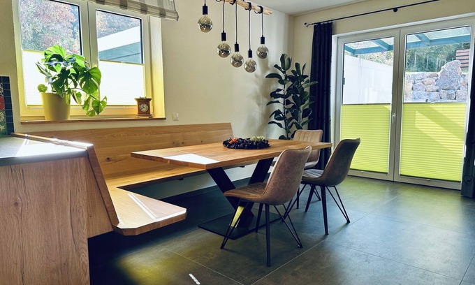 Gilgenbach House | Englische Übersetzung