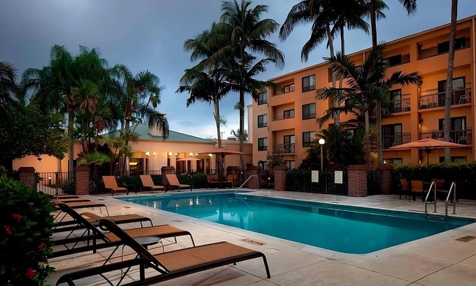 Miami Lakes Resort | Enjoy a Hassle-Free Stay! with Outdoor Pool, Short Drive to Royal Oaks Park