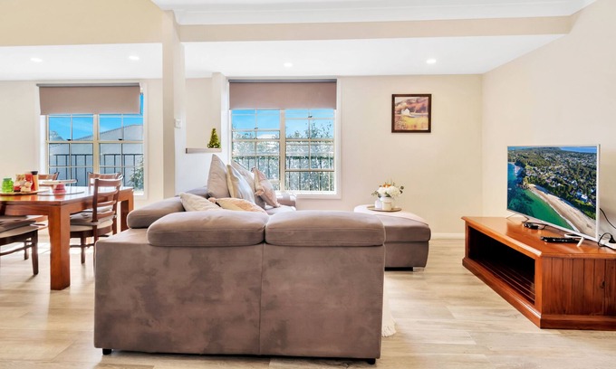 Morisset House | Enjoy a holiday in Lake Macquarie