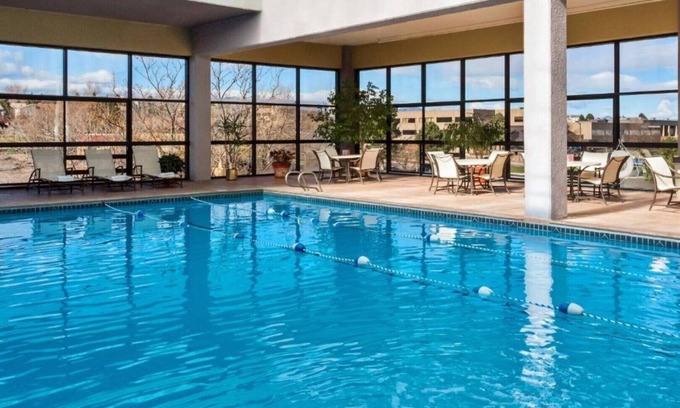 Union Square House | Enjoy a mountainside stay at our hotel in Lakewood, Colorado