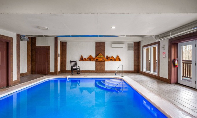 Cosby Cabin | Enjoy a Private Indoor Heated Pool Cabin 3 Minutes From the National Park