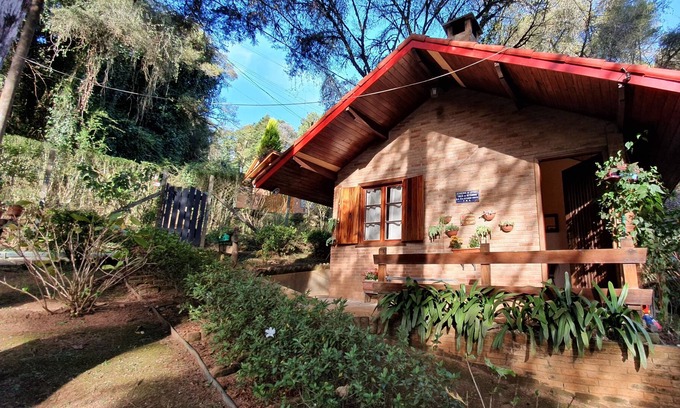 Monte Verde Ski Chalet | Enjoy a romantic weekend in our cottage.