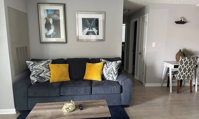 Kettering Apartment | Enjoy a stylish experience. Corporate housing or family vacation.