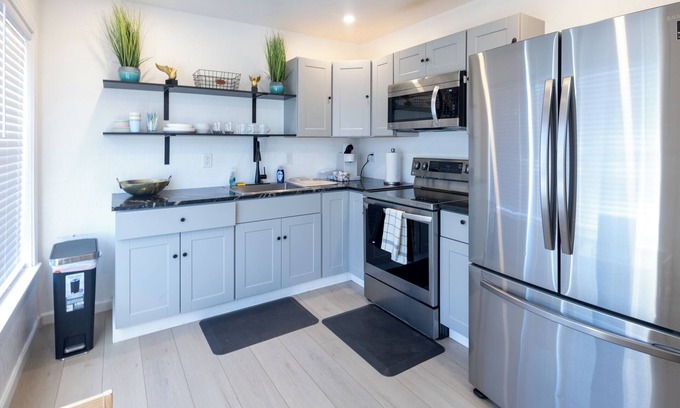 Midland House | Enjoy a stylish experience at this centrally-located place.