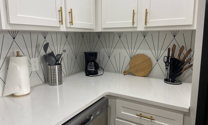 Midtown Apartment | Enjoy a stylish experience at this centrally-located place