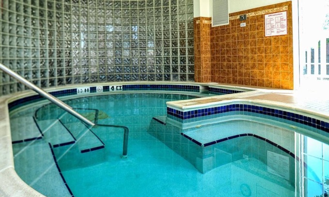 Mishawaka Hotel | Enjoy a thrilling whitewater rafting experience at East Race Waterway! W/ Pool!