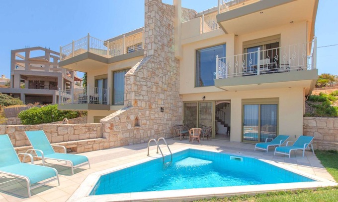 Lygaria Villa | Enjoy amazing sea views at wonderful Villa Selene