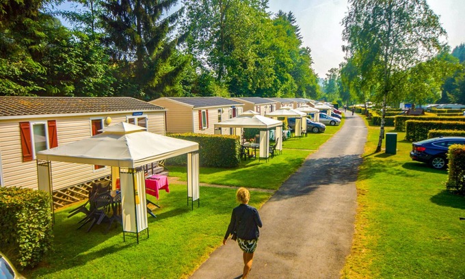 Luxembourg Ardennes House | Enjoy luxury and nature in the Mullerthal mobile home at Resort Walsdorf. Pet-free or pet-friendly.