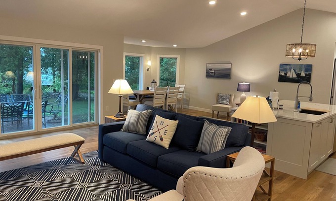 Sturgeon Bay House | Enjoy nightly sunsets at this Beautiful Door County Waterfront Home