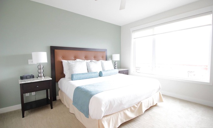 Okanagan-Similkameen House | Enjoy Spirit Ridge (access to resort pools) Monthly winter rentals available